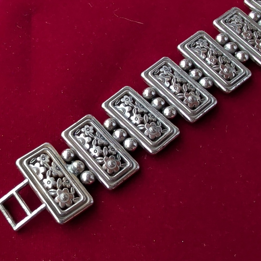 Brighton Silver Floral Rectangular Link Bracelet - image 2